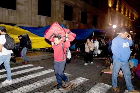 Ofrece SEP bono especial a CNTE para contratar docentes