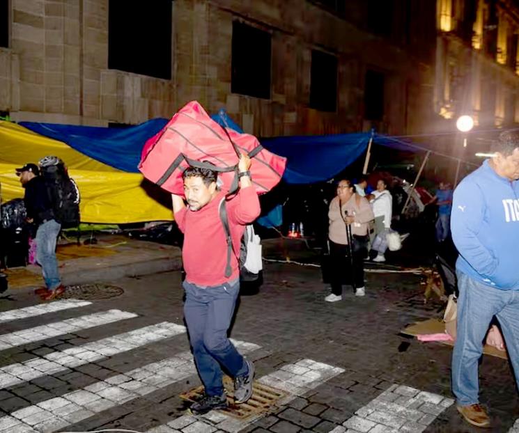 Ofrece SEP bono especial a CNTE para contratar docentes