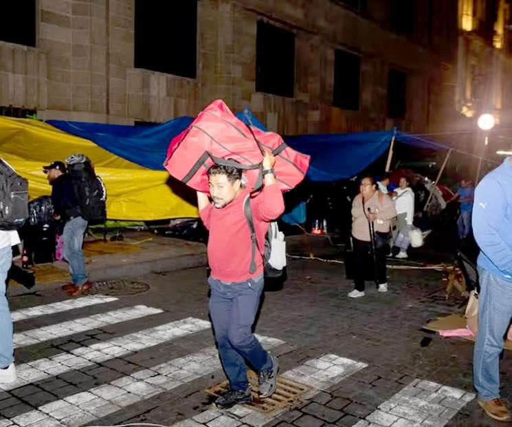 Alista CNTE retiro de plant&oacute;n