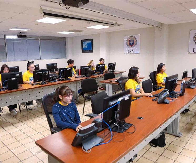 Mundial 2026: Crea UANL centro de traducci&oacute;n para apoyar visitantes