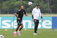 Neymar acelera su preparaci&oacute;n