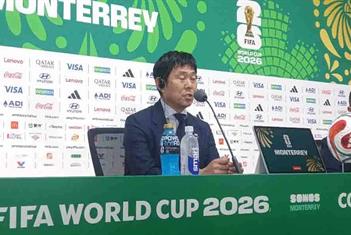 Alaban t&eacute;cnicos al gigante de acero