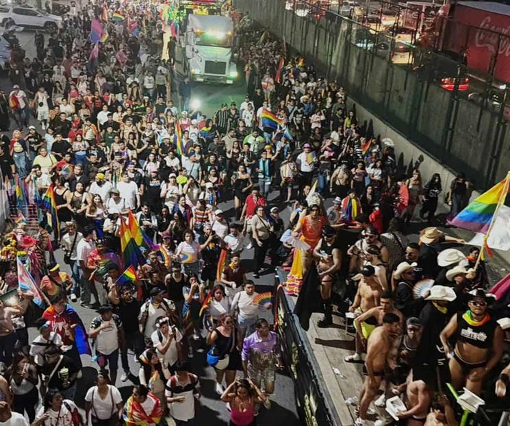Acuden miles a Marcha de la Diversidad en Monterrey