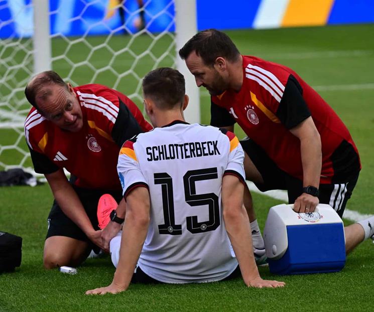 Baja sensible: Nico Schlotterbeck se pierde el resto del Mundial