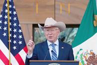 Propone Ken Salazar una nueva alianza entre Norteam&eacute;rica
