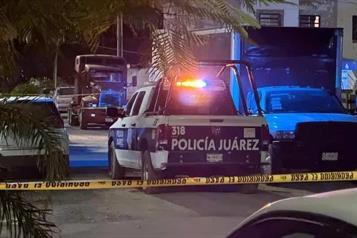 Ejecutan a mujer y hieren a otra junto a su hija en Ju&aacute;rez
