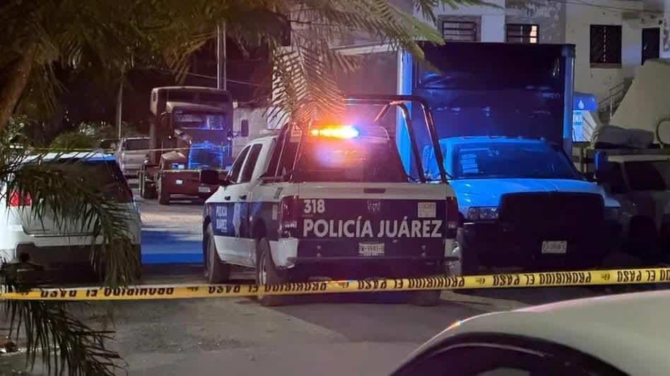 Ejecutan a mujer y hieren a otra junto a su hija en Ju&aacute;rez