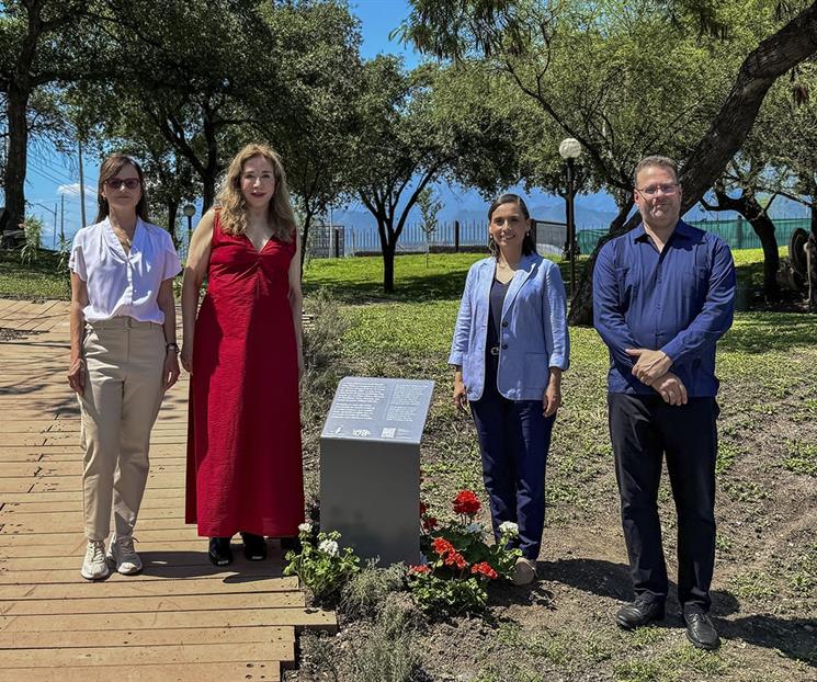 Renuevan Plaza de la Poes&iacute;a con experiencia sonora interacci&oacute;n