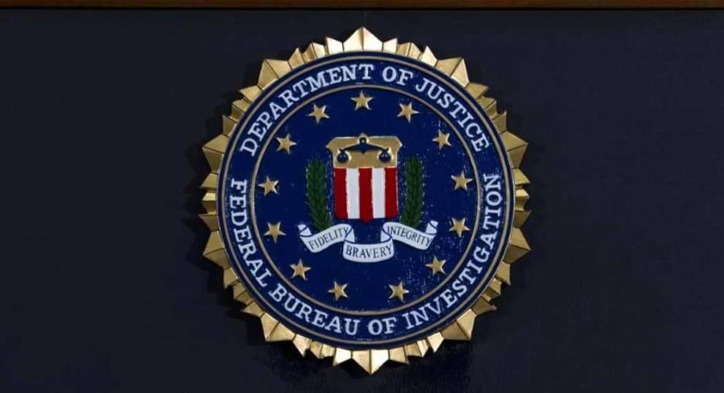FBI desmantela sitios web para captar informaci&oacute;n sensible de EU