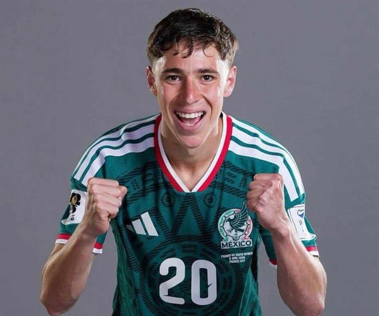 Mateo Ch&aacute;vez, el cuarto regio jugando Copas del Mundo