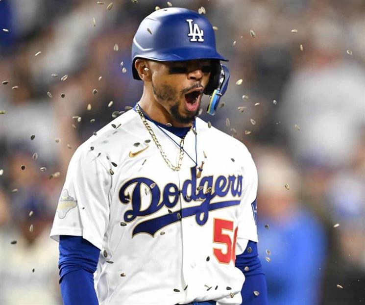 Conecta Betts jonr&oacute;n 300 en triunfo de los Dodgers