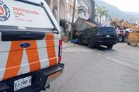 Se queda sin frenos y causa destrozos