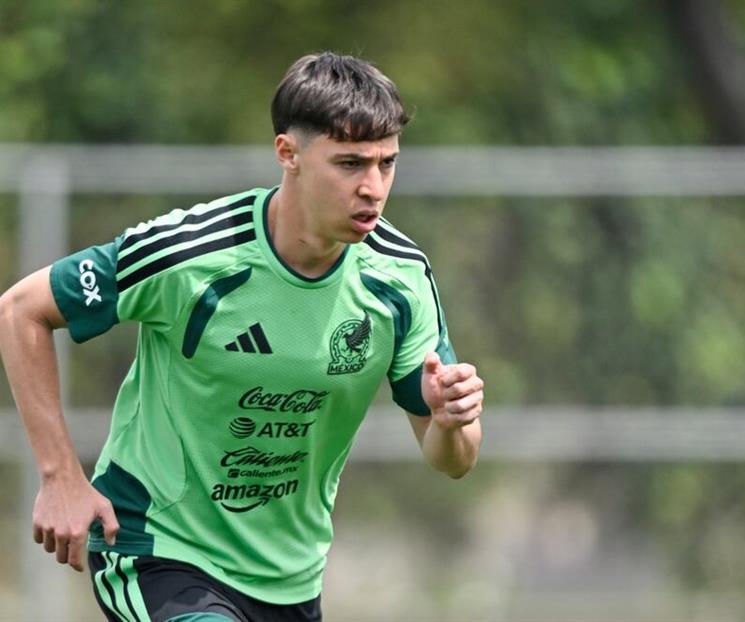 Celebra Mateo Ch&aacute;vez su primer gol mundialista