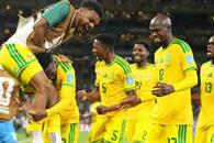 Sud&aacute;frica, feliz de avanzar a segunda ronda