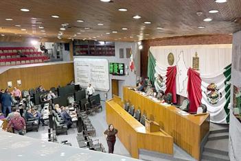 Amenaza Congreso con ir a la SCJN si el Estado no publica reformas