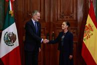 Buena y cordial, la reuni&oacute;n con el rey de Espa&ntilde;a: Sheinbaum