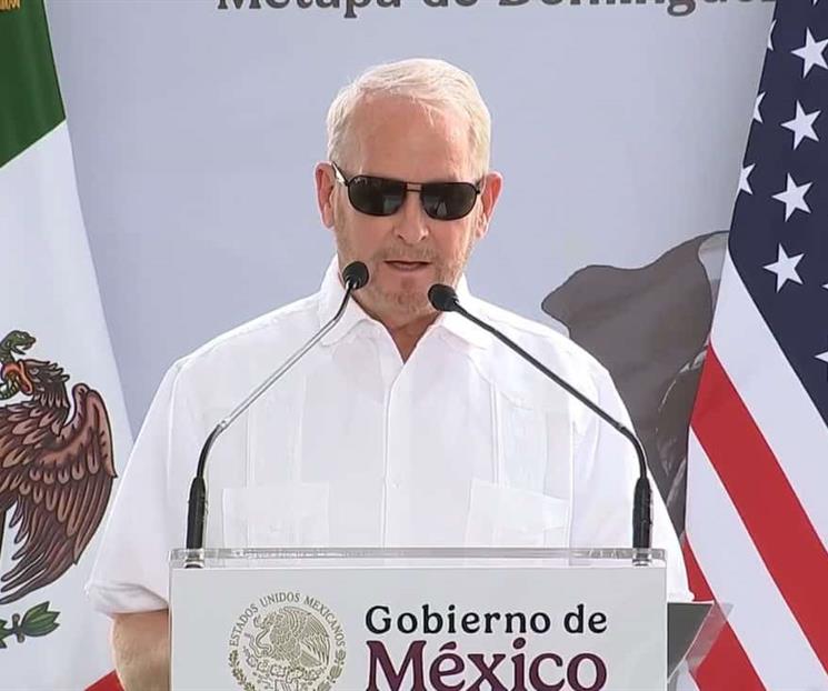 Embajador Johnson celebra planta de moscas inaugurada en Chiapas