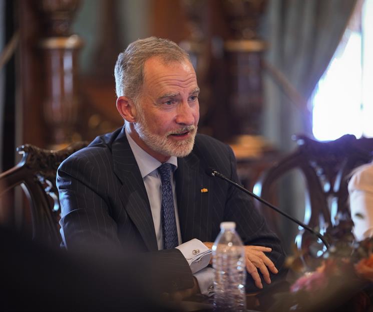 Es de lo que hay que hablar, sobre todo de futuro: rey Felipe VI
