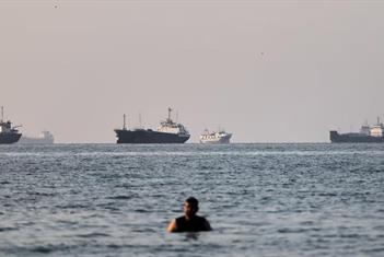 EU bombardea de nuevo a Ir&aacute;n tras ataque en Ormuz