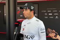Da&ntilde;o en auto frustra a Checo en Austria y gana Russell