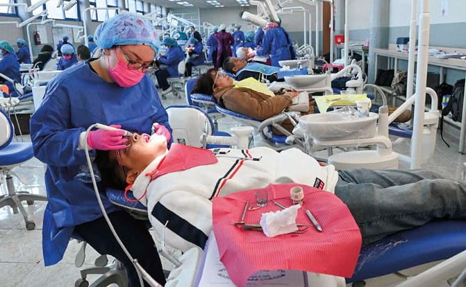 OMS elige a UNAM como centro l&iacute;der en salud bucal en AL