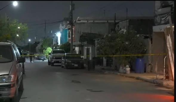 Un hombre muri&oacute; baleado en el interior de un domicilio de la Colonia El Palmar, en la zona de La Alianza, al poniente del municipio de Monterrey.