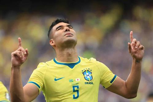 &iexcl;Gol heroico! Brasil gana en el descuento