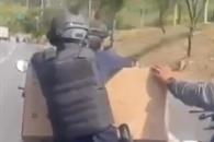 Denuncian robos y saqueos entre ruinas escombros