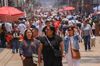 Mexicanos conf&iacute;an m&aacute;s en fuerzas armadas que en el gobierno: OCDE