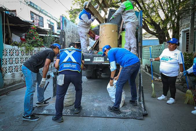Realiza SN descacharrizaci&oacute;n en la Colonia Azteca
