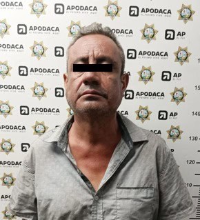 Elementos de la Guardia de Proximidad de Apodaca detuvieron a un hombre por un robo simple en un negocio, sin embargo, por contar con una orden de aprehensi&oacute;n pendiente, fue internado en el Cereso n&uacute;mero 1 del Estado.