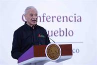 Ganaba m&aacute;s exdirector de Pemex que Sheinbaum