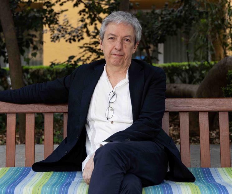 Hoy los clásicos nos siguen hablando: David Toscana Hoy los clásicos nos siguen hablando: David Toscana
