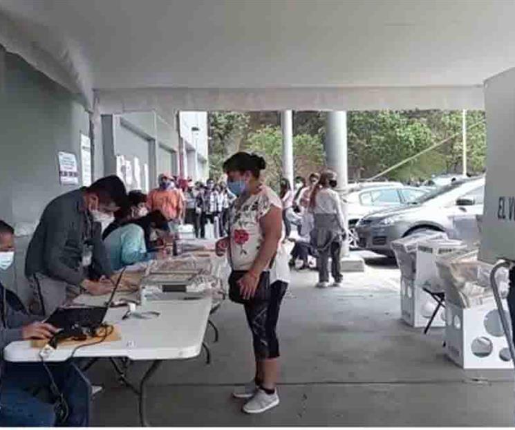 Perfila INE mil boletas por cargo en casillas especiales