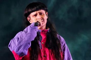 Estrenan canci&oacute;n in&eacute;dita de Oliver Tree