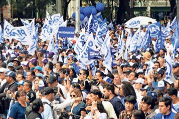 PAN niega anticipar campa&ntilde;a con sus defensores