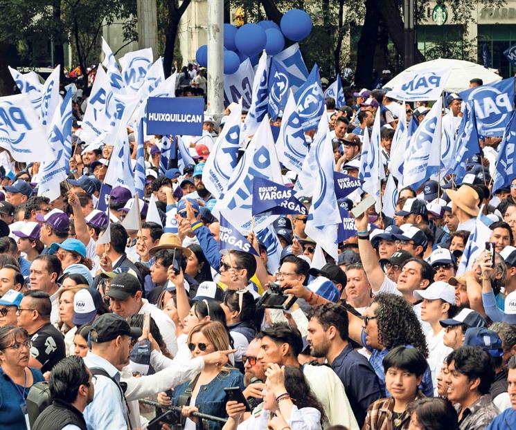PAN niega anticipar campaña con sus defensores