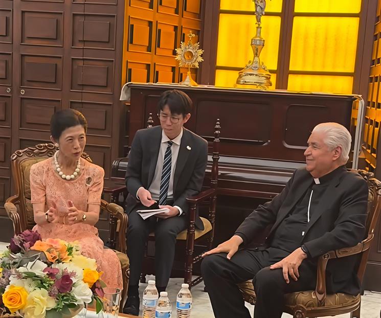 Recibe Iglesia de Monterrey visita de la Princesa de Jap&oacute;n
