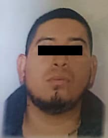 Balean polic&iacute;as a asaltante