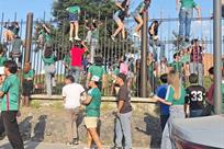 Llenan regios al tope Fan Fest; hay portazo, heridos y gaseados