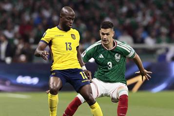 Se retira Enner Valencia de Ecuador tras perder ante M&eacute;xico