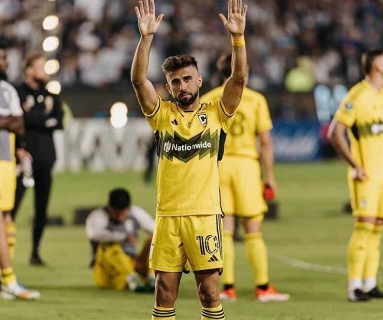 Ser&iacute;a Rossi uruguayo 19 en Rayados