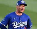 Llega Roberts a mil victorias con Dodgers