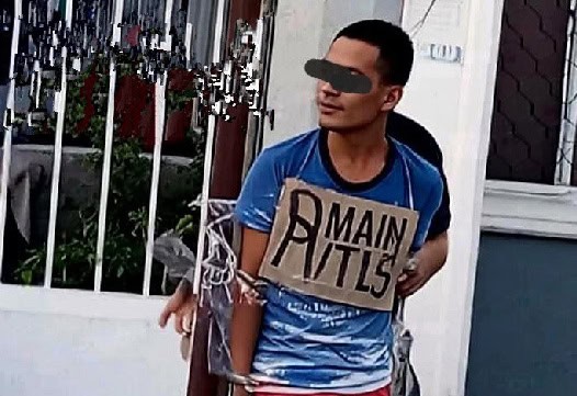 Amarran a poste a presunto ladr&oacute;n 