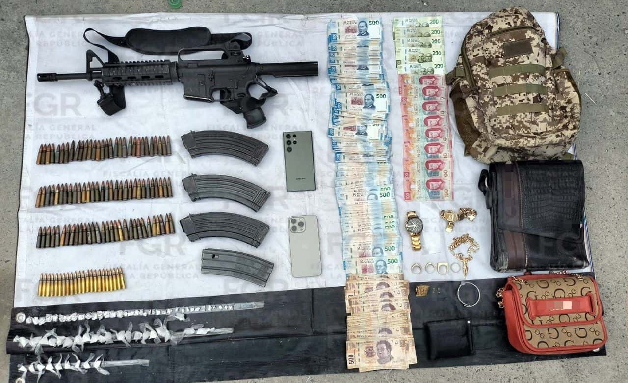 Por la portaci&oacute;n de un arma de fuego, cartuchos y cargadores para pistolas, adem&aacute;s de droga, un hombre y una mujer fueron sentenciados a seis a&ntilde;os de prisi&oacute;n.