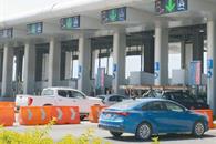 Aparecen filas con regreso de cobro en Autopista al Aeropuerto Aparecen filas con regreso de cobro en Autopista al Aeropuerto