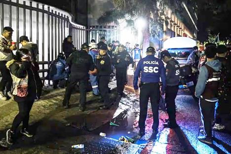 Mueren 4 en festejos masivos en Reforma