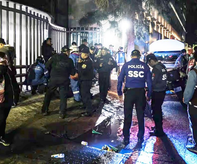 Mueren 4 en festejos masivos en Reforma