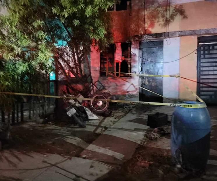Deja incendio un intoxicado