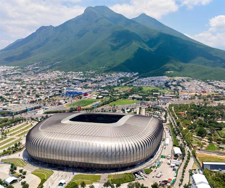 Transmitir&iacute;an juego de la Selecci&oacute;n en estadios regios